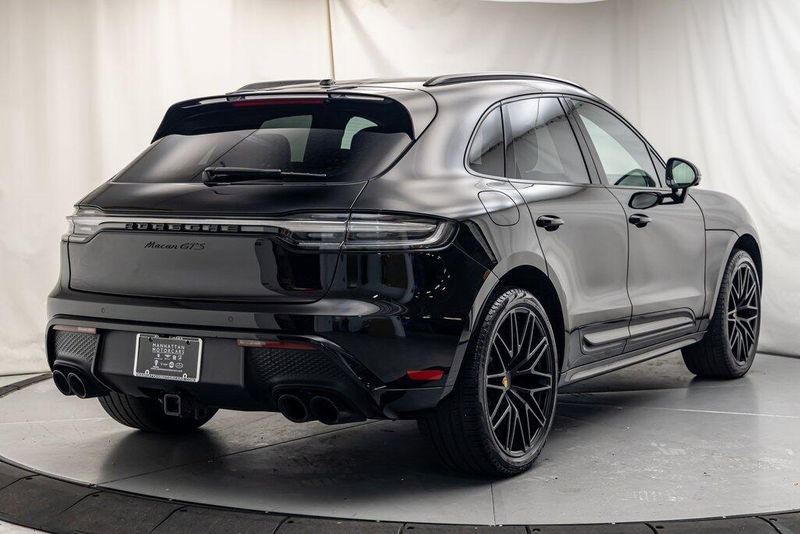 2023 Porsche Macan GTSImage 5