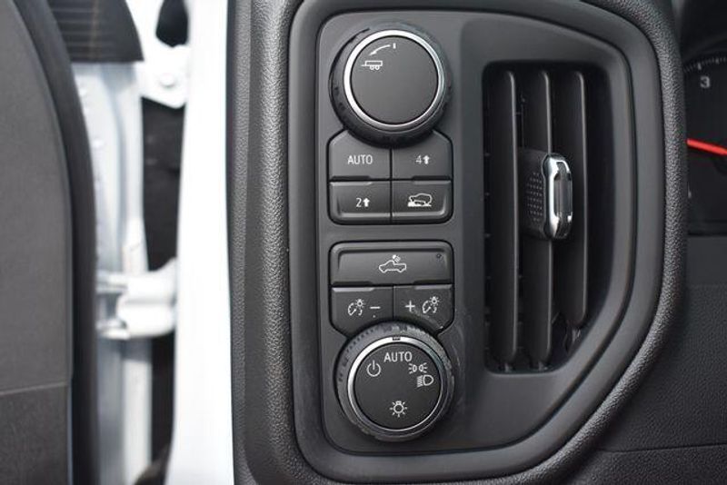 New 2026 Chevrolet Silverado 1500 WTImage 19