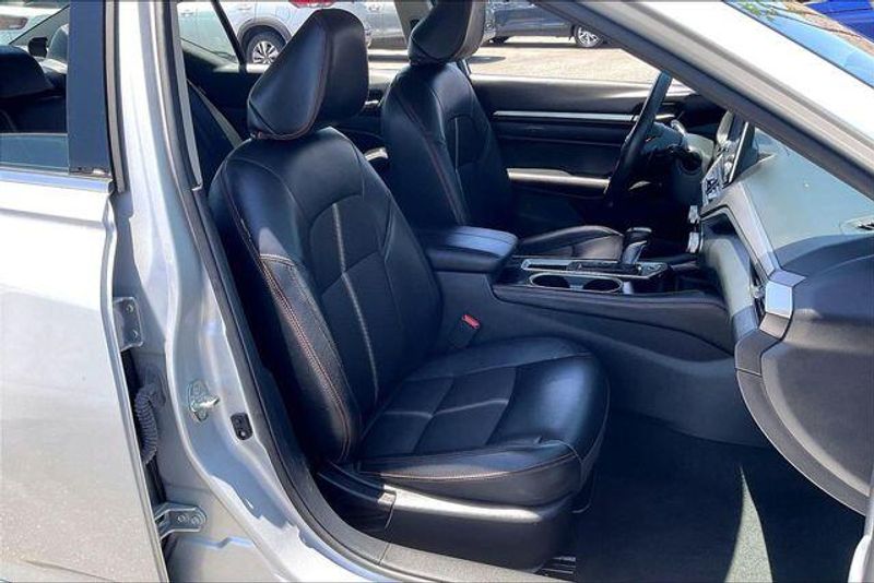 Used 2024 Nissan Altima 2.5 SRImage 6