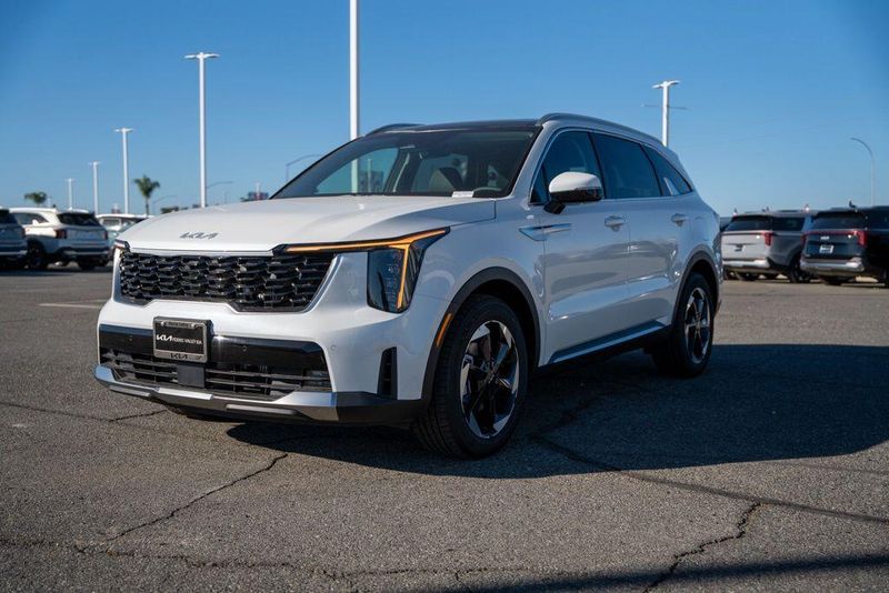New 2026 Kia Sorento Hybrid EXImage 3