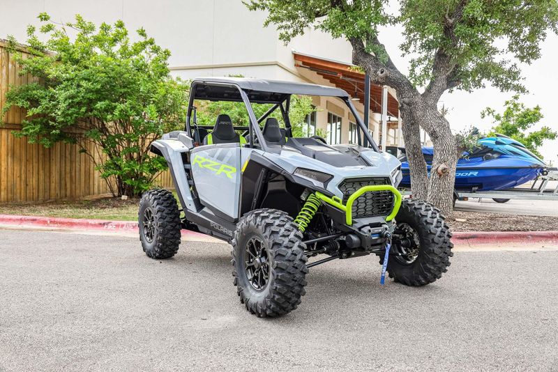 2025 POLARIS RZR XP 1000 ULTIMATE  STORM GRAY 
