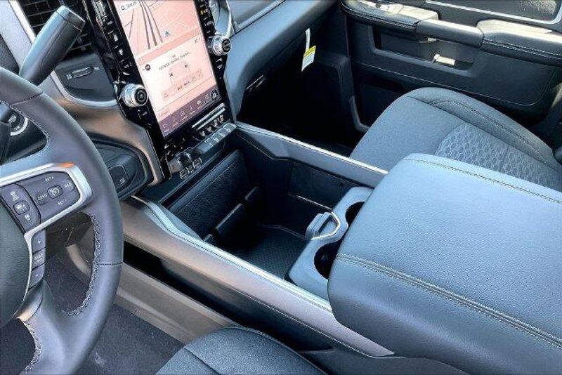New 2026 RAM 2500 Big Horn Regular Cab 4x4 8