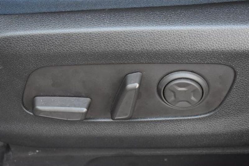 New 2026 Kia Carnival EXImage 23