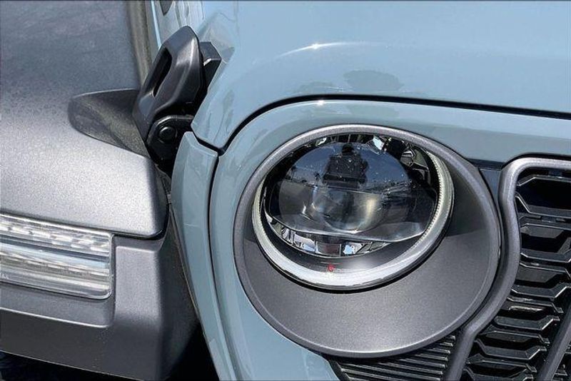 New 2026 Jeep Wrangler 4-door Moab 392Image 11