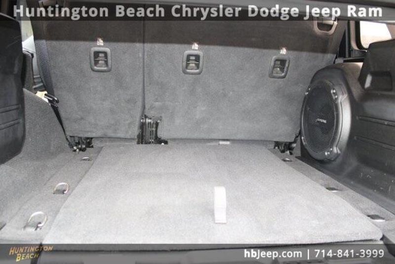 2021 Jeep Wrangler Unlimited WillysImage 40