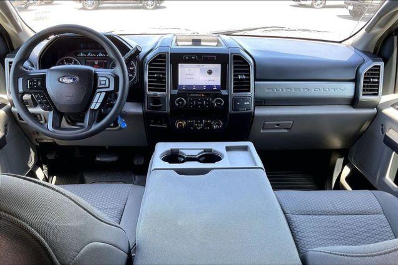 Used 2021 Ford F-450 Chassis XLTImage 15