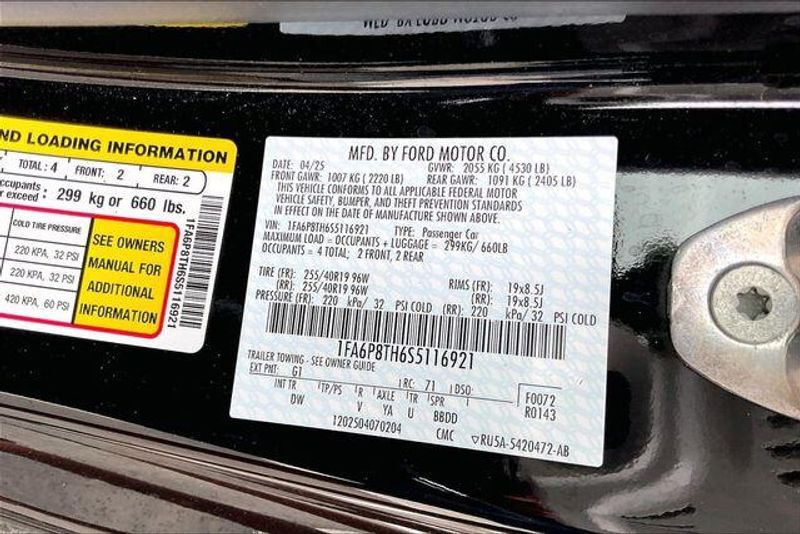 Used 2025 Ford Mustang EcoBoostImage 30