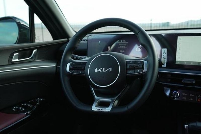 Used 2025 Kia K5 GT-LineImage 16