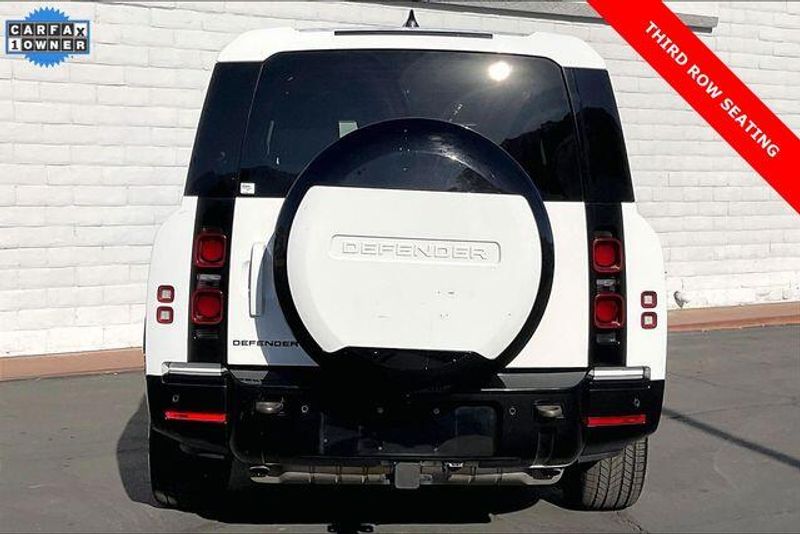 Used 2024 Land Rover Defender X-Dynamic SEImage 3