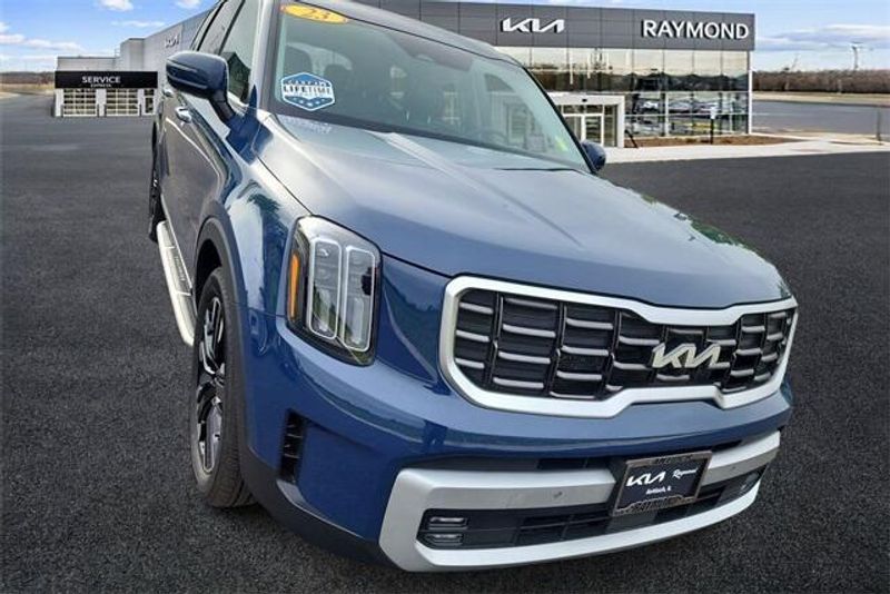 2023 Kia Telluride SX-PrestigeImage 2