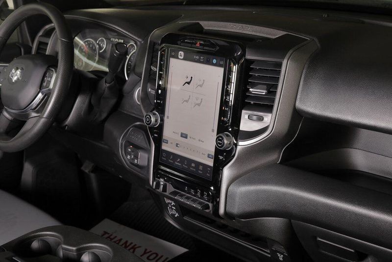 2025 RAM 2500 TradesmanImage 17