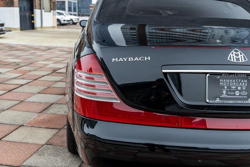 2009 Maybach 62S Image 13