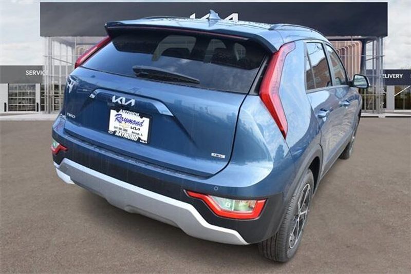 2024 Kia Niro EXImage 3