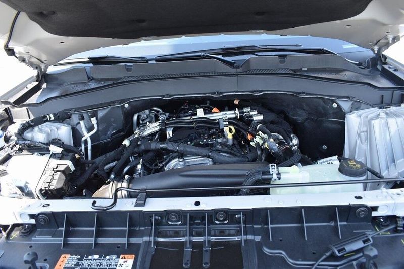 New 2025 Ford Explorer ActiveImage 23