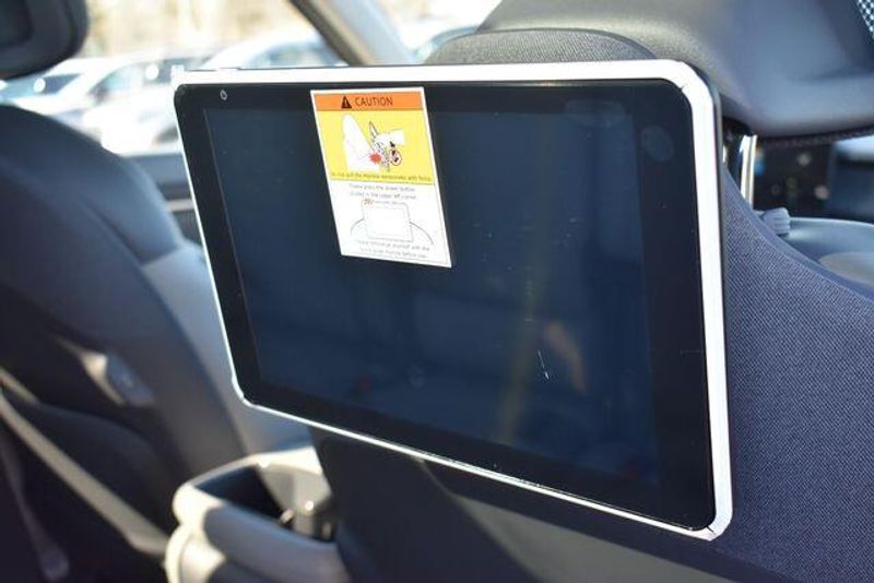 New 2026 Kia EV9 WindImage 18