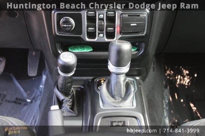 2021 Jeep Wrangler Unlimited Sport SImage 15