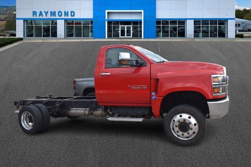 Used 2024 Chevrolet Silverado 6500HD 1WTImage 2