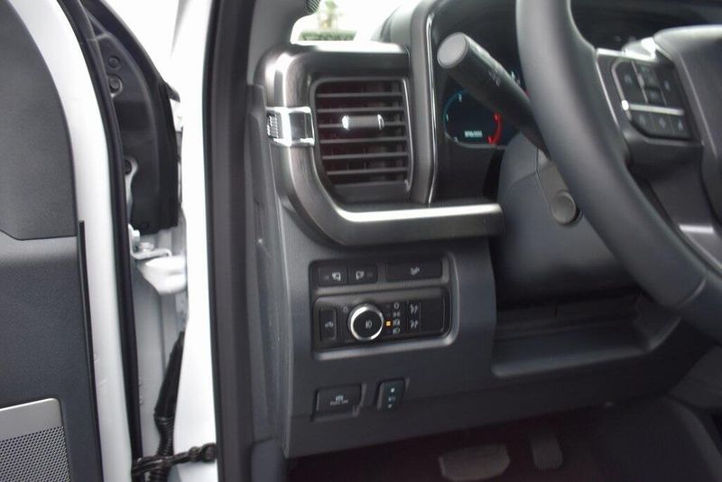 New 2024 Ford F-250SD LariatImage 25