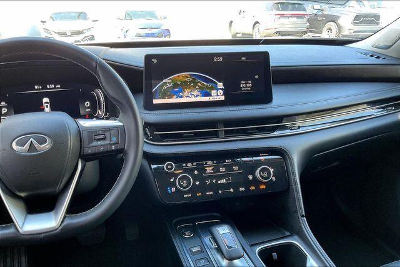 Used 2022 INFINITI QX60 SensoryImage 5