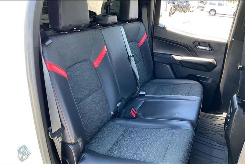 Used 2024 Chevrolet Colorado Z71Image 26