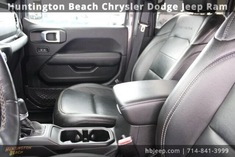 2022 Jeep Wrangler Unlimited Sahara 4xeImage 35