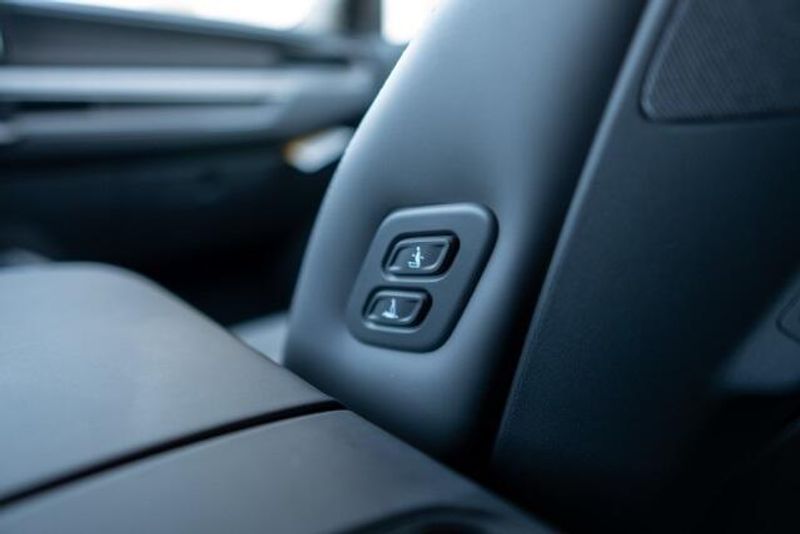 New 2026 Kia EV9 Light Long RangeImage 21