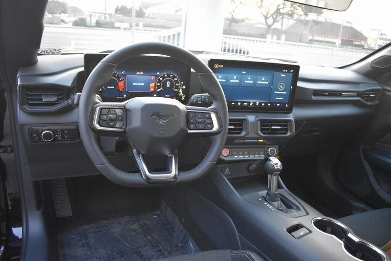 New 2025 Ford Mustang EcoBoostImage 8