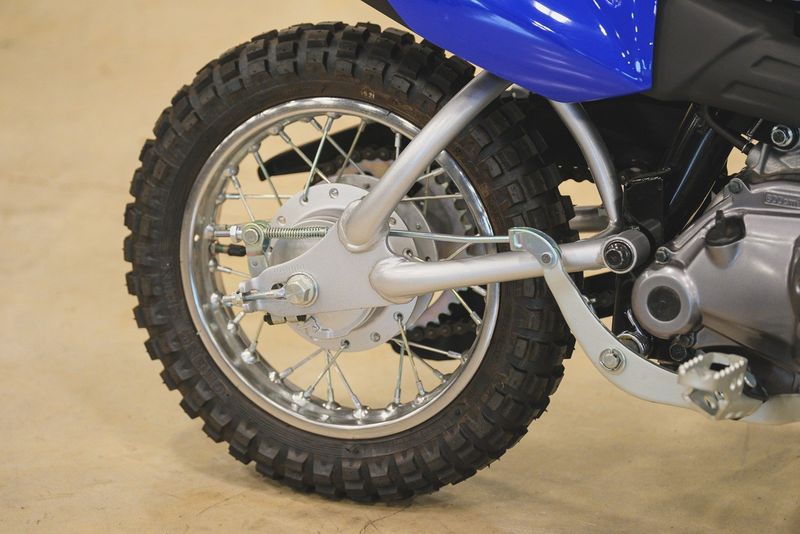 2024 YAMAHA TTR50E in a BLUE exterior color. Family PowerSports (877) 886-1997 familypowersports.com 