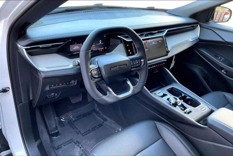 New 2026 Jeep Cherokee Limited 4x4Image 6