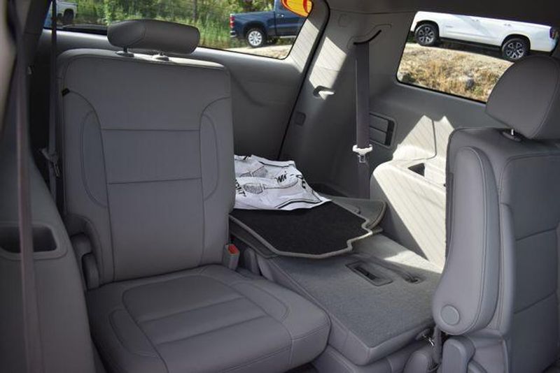 Used 2020 GMC Acadia SLTImage 17
