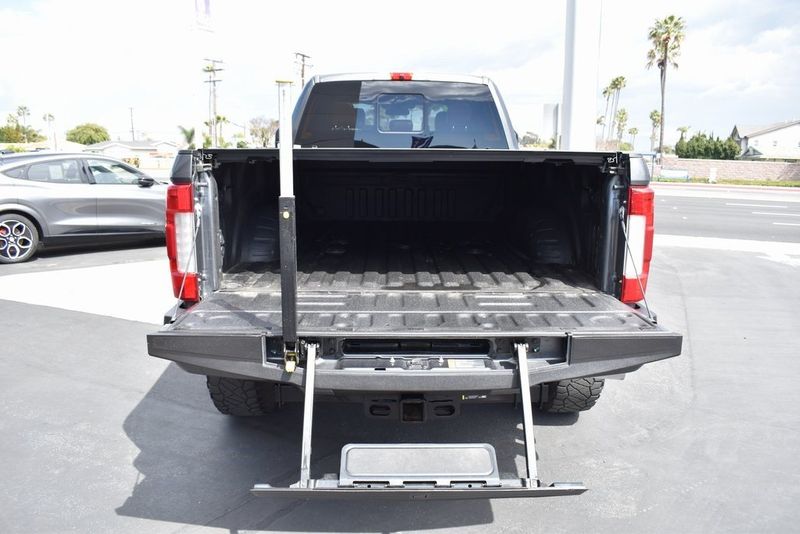 2019 Ford F-250SD PlatinumImage 12