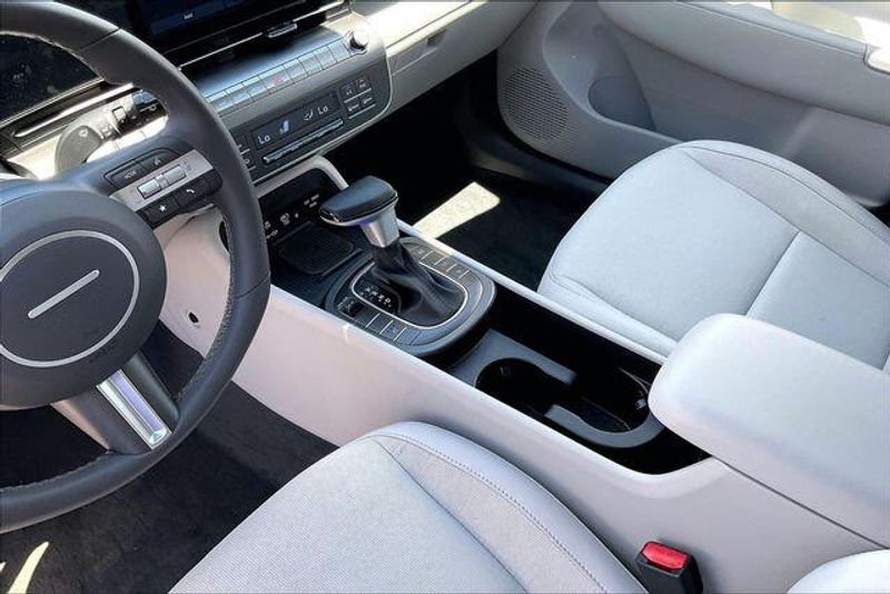 Used 2026 Hyundai Kona SEL SportImage 17