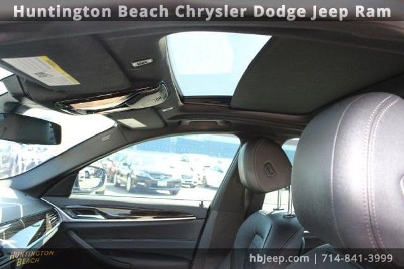 2023 BMW 5 Series 530e IperformanceImage 29