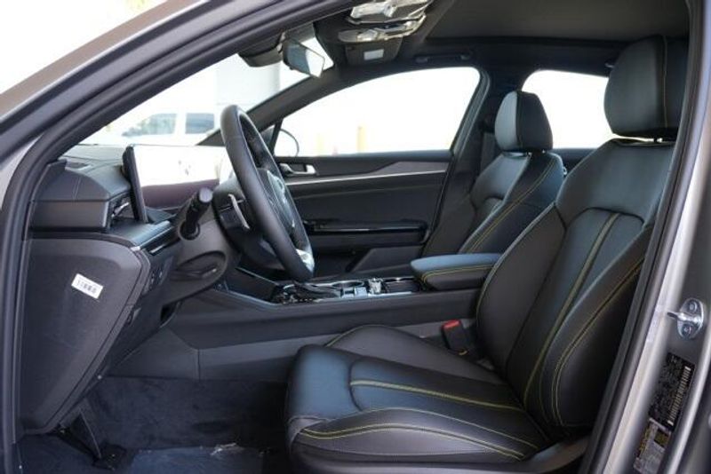 New 2026 Kia K5 GTImage 12