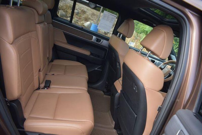 Used 2024 Hyundai Santa Fe LimitedImage 17