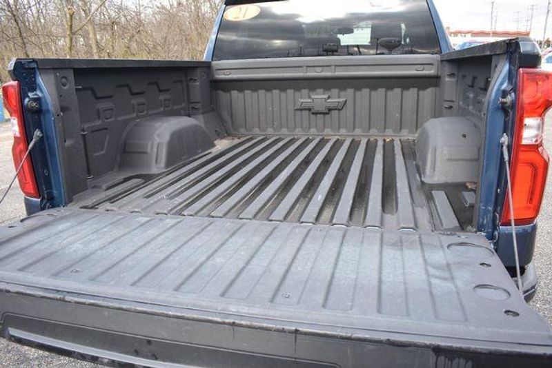 Used 2021 Chevrolet Silverado 1500 RSTImage 19
