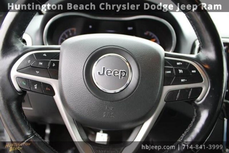 2021 Jeep Grand Cherokee Laredo XImage 19