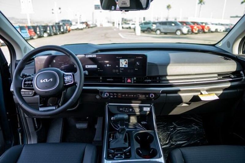 2026 Kia Carnival Hybrid SX PrestigeImage 16