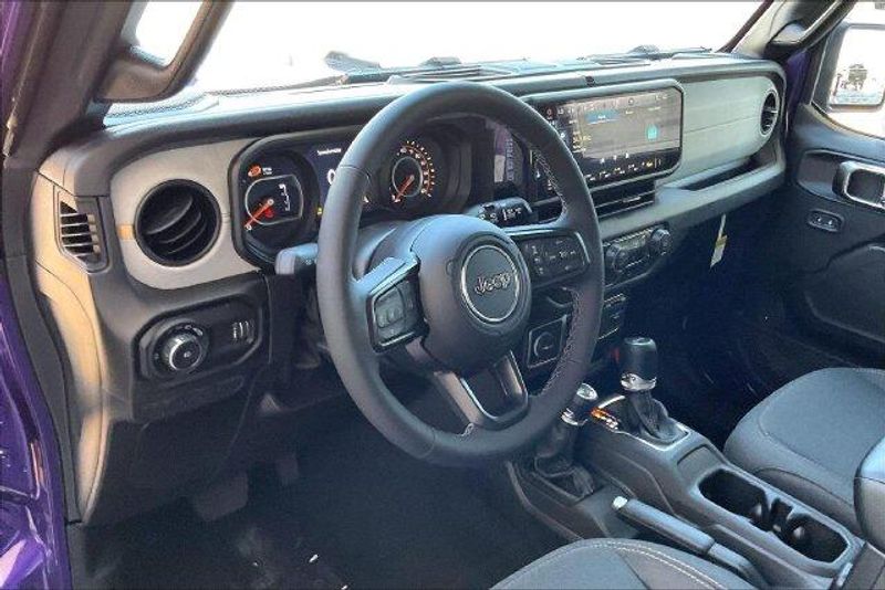 New 2026 Jeep Wrangler 4-door Sport SImage 6