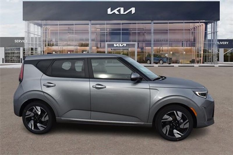 2025 Kia Soul GT-LineImage 2