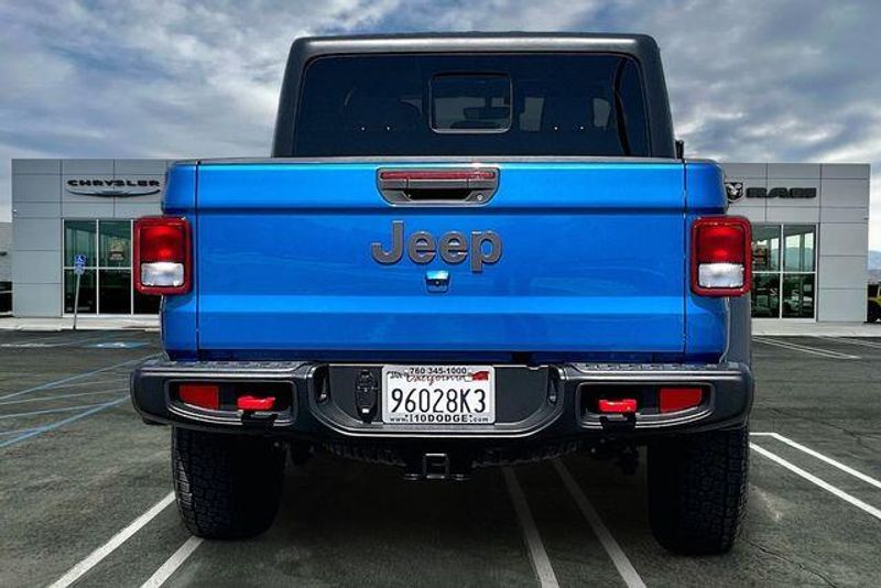 Used 2021 Jeep Gladiator RubiconImage 3