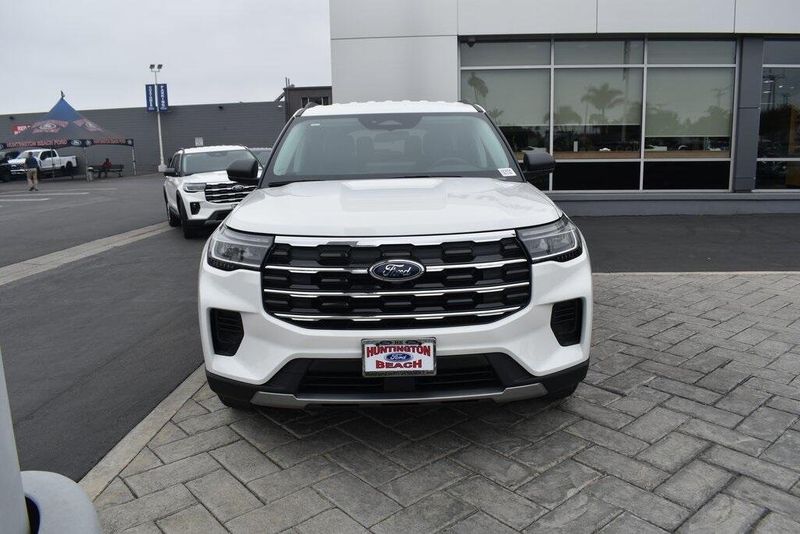 New 2025 Ford Explorer ActiveImage 23
