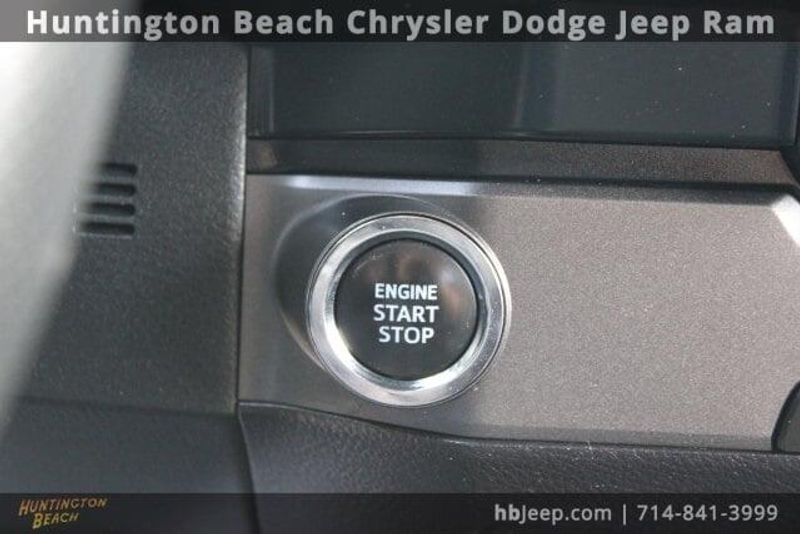 2022 Toyota Tacoma TRD SportImage 36