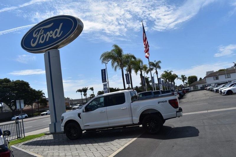 New 2025 Ford F-150 PlatinumImage 27