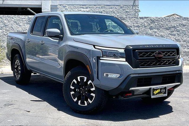 Used 2024 Nissan Frontier PRO-4XImage 12