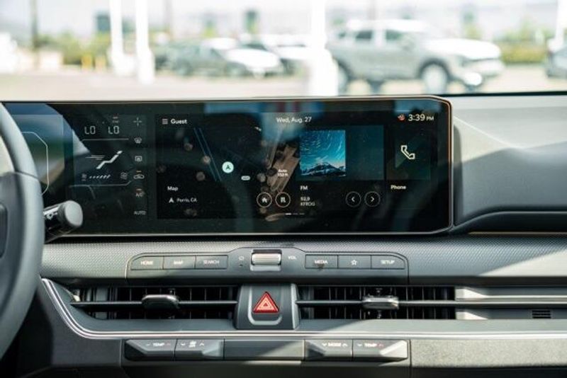 New 2025 Kia K4 GT-Line TurboImage 19