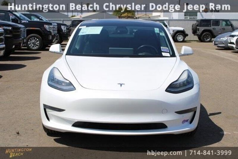 2018 Tesla Model 3 Long RangeImage 2