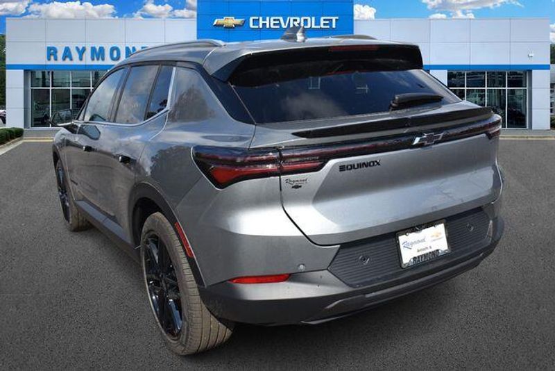 New 2026 Chevrolet Equinox EV LTImage 6