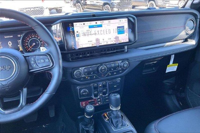 New 2027 Jeep Wrangler 4-door MoabImage 5