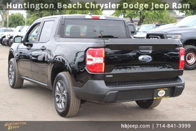 2023 Ford Maverick XLTImage 3